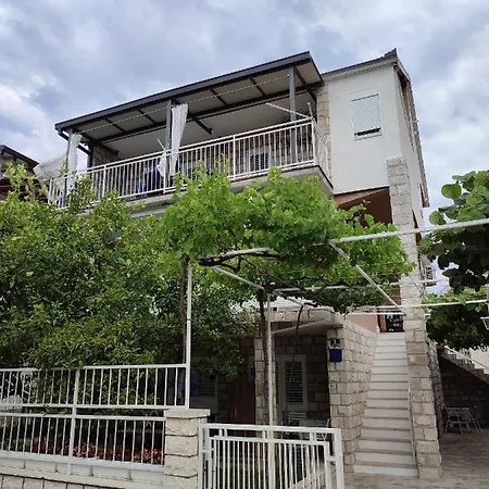 2576a Podaca